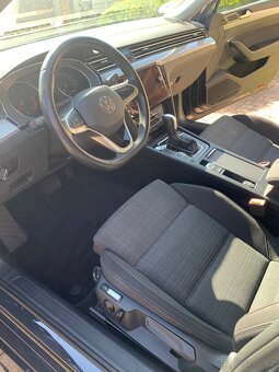 Volkswagen Passat B8.5 2.0 110kW TDI, DSG, po rozvodech - 9
