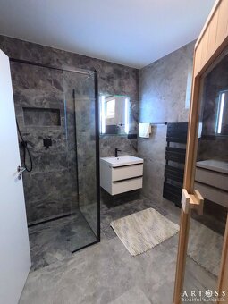 Pronájem novostavby rodinného domu 4+kk s terasou, v obci Li - 9