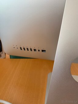 Apple iMAC 21.5 Model A1311. Funkční, bez HDD - 9