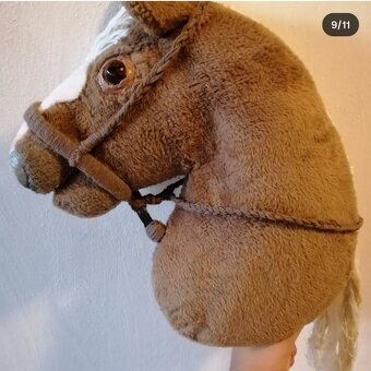 Hobby horse - realistický - 9