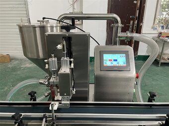 Stroj na plnění kapalin, automatický plnící stroj - 9