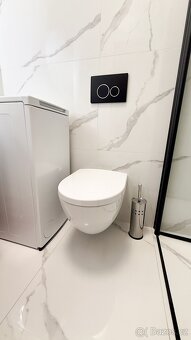 Pronajem bytu 1+kk 18,2 m² Ortenovo náměstí - Holešovice - 9