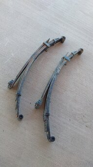 Mitsubishi L200 TD – Listová pera - 9