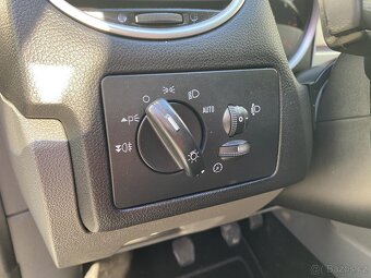 Ford Focus 2.0i , 107 kW LPG + benzín, 2009 - 9