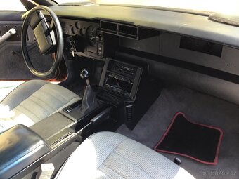 Prodam Chevrolet Camaro 2,8i,V6,Rv.1988 Veteranske SPZ - 9