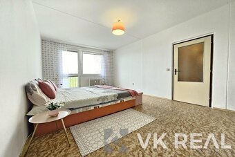 Prodej bytu 2+1 se dvěma lodžiemi a sklepem, OV, cca 81m2, u - 9