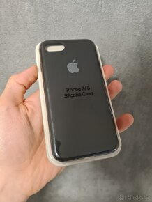 iPhone 7 (128GB) - 9