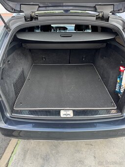 Mercedes Benz E350 4 matic - 9