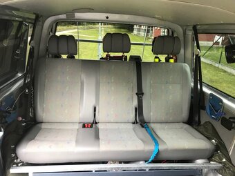 Volkswagen T5 Caravelle - 9