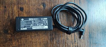 Notebook HP 15-d057sc - 9