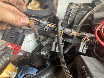 Zbytek dílů na Octavia 1 RS - 9