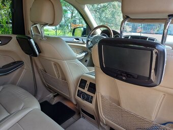 Mercedes-Benz GL 500 AMG paket,7míst,Harman/Kardon/435HP - 9