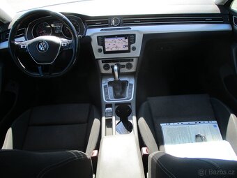 VW PASSAT 2,0TDI 110KW HIGHLINE DSG GPS 2017 - 9