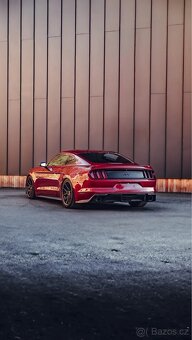 Ford mustang 5.0 Gt - 9