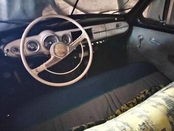 Škoda 1200 sedan - 9