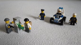 Prodám lego po dětech, kompletní a levně - 9