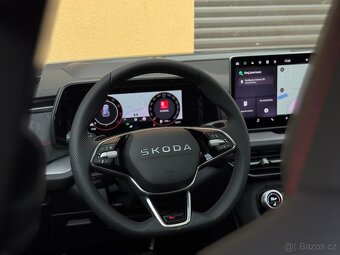 Škoda Kodiaq RS/SKLADEM/7míst/webasto/36km/DPH/pano/tažné - 9