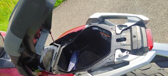 Honda X-ADV 750 - 9