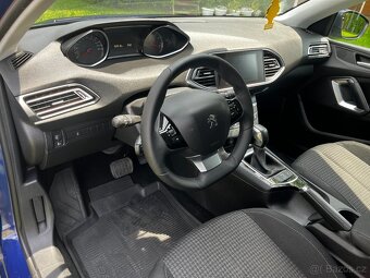 Peugeot 308 SW 1.2i 81KW Automat r.v2018 Nové v ČR - 9