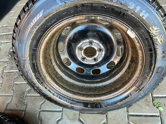 Zimní kola plechové disky 5x100 r15 pneu 195/65r15 - 9