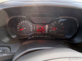 TOYOTA PROACE CITY 1,5 - 9