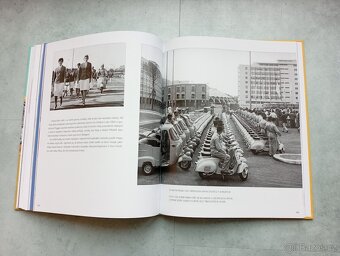 Vespa - kniha - encyklopedie - CZ - nová - doprava v ceně - 9