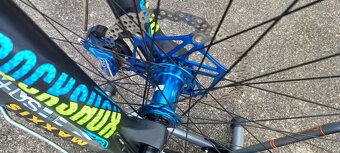 YT Capra CF vel. M 2017 - 9