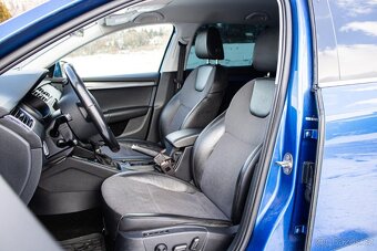 Škoda Octavia Combi 2.0 TDI Style. - 9