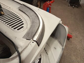 Plech pod motor Škoda 1000 MB - 100 - 110R - 9