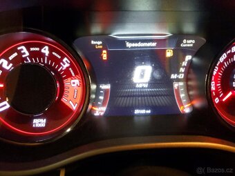 Dodge Challenger SRT Hellcat 2018 - 9
