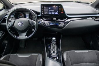 Toyota C-HR 2.0 Hybrid Dynamic Force Selection E-CVT - 9