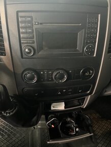 Mercedes-Benz sprinter 319cdi V6 4x4 - 9