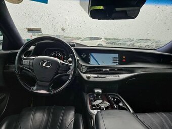 2018 LEXUS LS500 F Sport AWD - 9