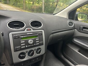 Ford Focus 1.6 - 74kw - NOVÁ TK - 9
