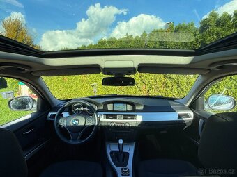 BMW 318i 105kW E91 AT6° Bi-Xenony PANORAMA /2010-229.802km/ - 9