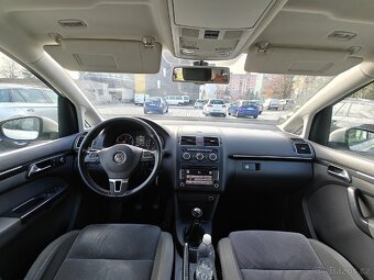 Volkswagen Touran 2.0tdi - HIGHLINE-ČR - 9