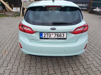 Ford fiesta - 9