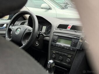 Škoda Octavia II 1.6i combi 2x kola NÍZKÁ CENA - 9