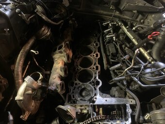 BMW e61 535d 200kw top - 9