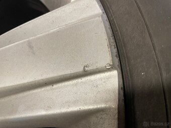 VW 6,5jx16 et33, letní 215/60 - 9