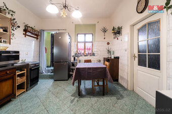 Prodej rodinného domu, 980 m², Nižbor, ul. Křivoklátská - 9
