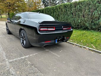 Dodge Challenger 6.4 SRT SCATPACK - 9