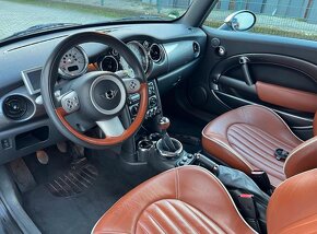 Mini Cooper Cabrio - edice Sidewalk - 9