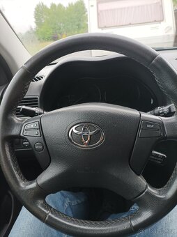 Toyota Avensis 2.0 TDI, 93kw - 9