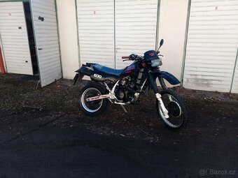 Kawasaki KLR 600 - 9