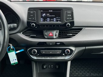 Hyundai i30 1.6CRDi 85kW Komfort ČR NOVÉ - 9
