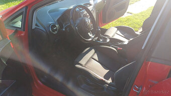 Seat Leon 2.0 TDI 103KW koupené v ČR nová STK Spolehlivé - 9