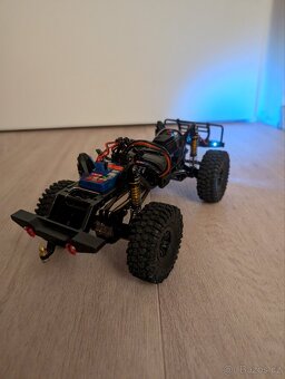 Luxusně vytuněný Traxxas TRX-4M Defender - 9