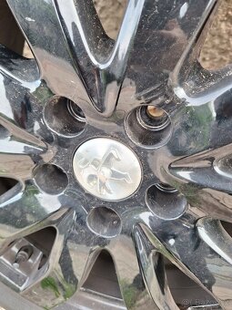 ALU disky R17 5x108 7,5J17H2 (ET44) + pneu 215/55 ZR17 98W - 9