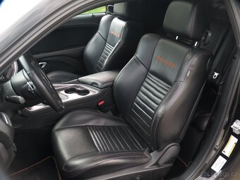 Dodge Challenger, 5.7 V8 Shaker SRT, DPH odpočet - 9